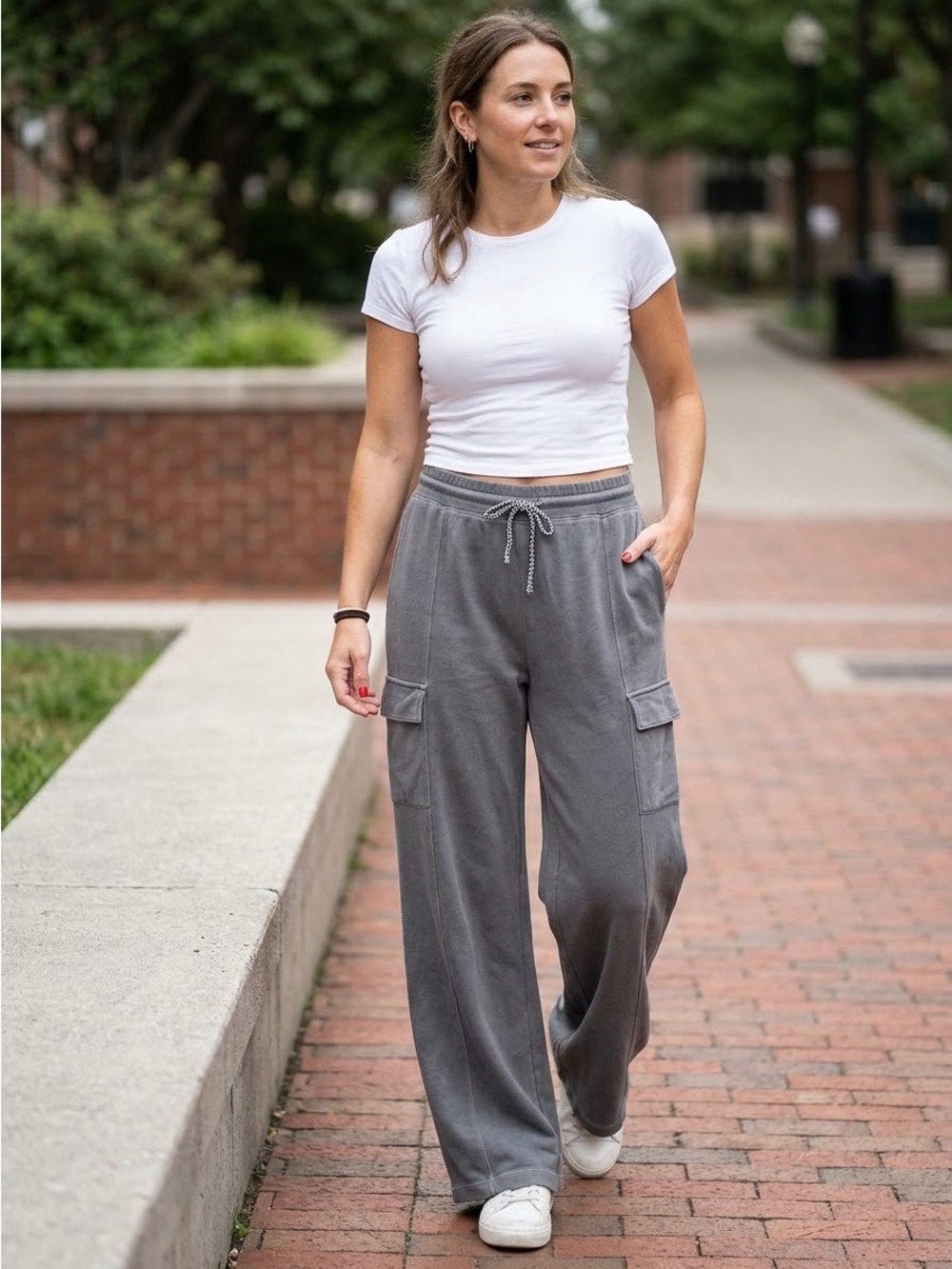 Sundry Wide Leg Cargo Sweatpants Charcoal Gray Size 2 (M/8-10)